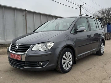 Авто Volkswagen Touran 2007 № 8452199