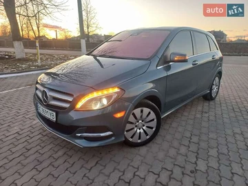 Авто Mercedes B-Class 2015 № 8452391