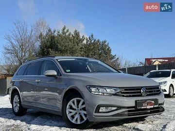Авто Volkswagen Passat 2022 № 8452512