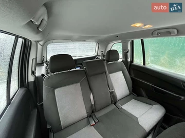 Авто Opel Zafira 2010 № 8452805