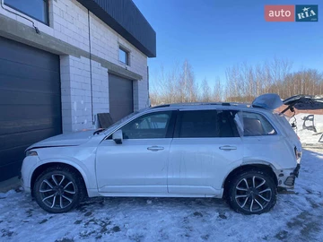 Авто Volvo Xc90 2017 № 8452905