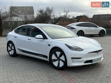 Авто Tesla Model 3 2021 № 8453067