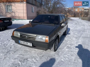 Авто ВАЗ 2109 2004 № 8453319