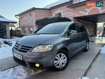Авто Volkswagen Golf Plus 2006 № 8453389