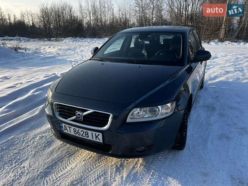 Авто Volvo V50 2009 № 8453409