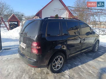 Авто Volkswagen Touran 2008 № 8453476