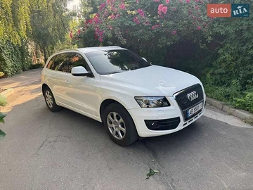 Авто Audi Q5 2010 № 8453550