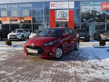 Авто Toyota Yaris 2021 № 8453618