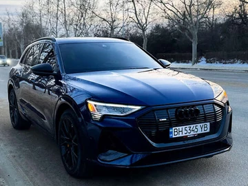 Авто Audi E-Tron 2022 № 8453745