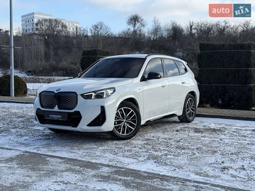 Авто BMW Ix1 2024 № 8453749