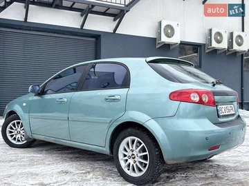 Авто Chevrolet Lacetti 2004 № 8453778