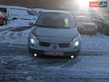 Авто Renault Scenic 2004 № 8453792