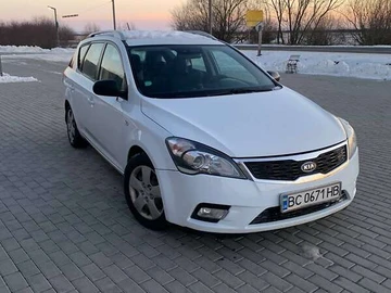 Авто KIA Ceed 2010 № 8453848