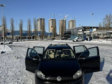 Авто Volkswagen Jetta 2012 № 8453921