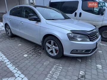 Авто Volkswagen Passat 2011 № 8454078