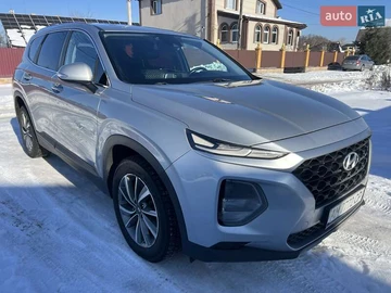 Авто Hyundai Santa Fe 2018 № 8454301