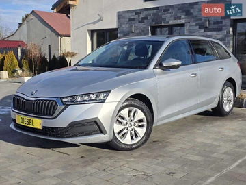 Авто Skoda Octavia 2022 № 8454313
