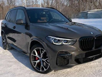 Авто BMW X5 2022 № 8454397