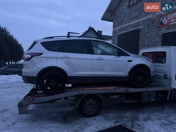 Авто Ford Escape 2018 № 8454602