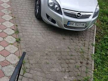 Авто Opel Zafira 2011 № 8454642