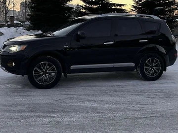 Авто Mitsubishi Outlander Xl 2008 № 8454681
