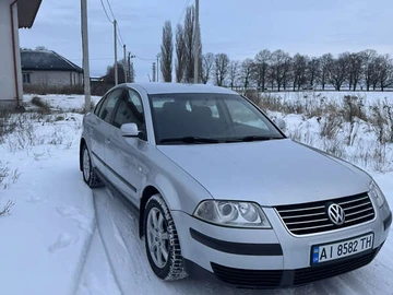 Авто Volkswagen Passat 2001 № 8454792