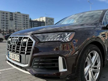 Авто Audi Q7 2019 № 8454838