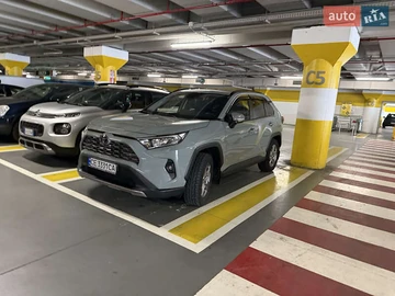 Авто Toyota Rav4 2023 № 8455025