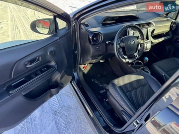 Авто Toyota Aqua 2018 № 8455095