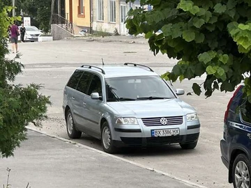 Авто Volkswagen Passat 2001 № 8455234