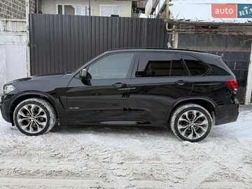 Авто BMW X5 2017 № 8455360