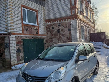 Авто Nissan Note 2009 № 8455491