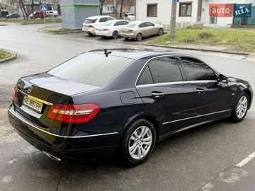 Авто Mercedes E-Class 2010 № 8455626