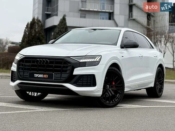 Авто Audi Q8 2023 № 8455730