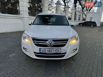 Авто Volkswagen Tiguan 2009 № 8455980