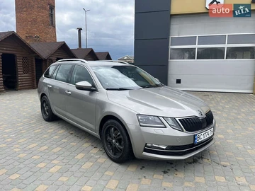 Авто Skoda Octavia 2019 № 8456007