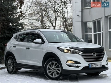 Авто Hyundai Tucson 2016 № 8456017