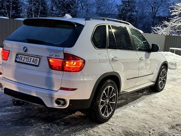 Авто BMW X5 2010 № 8456018
