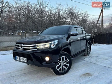 Авто Toyota Hilux 2016 № 8456179