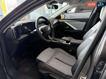 Авто Opel Astra 2023 № 8456180