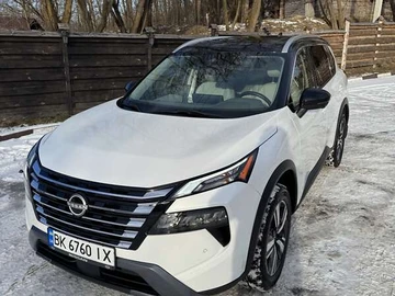 Авто Nissan Rogue 2024 № 8456186