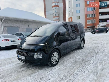 Авто Hyundai Staria 2023 № 8456201