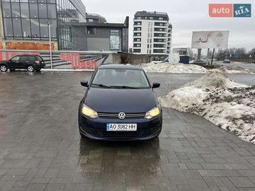 Авто Volkswagen Polo 2012 № 8456267