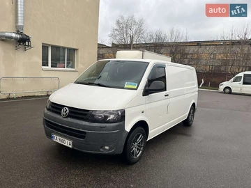 Авто Volkswagen Transporter 2012 № 8456479
