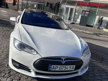 Авто Tesla Model S 2012 № 8456495