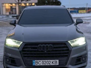 Авто Audi Q7 2016 № 8456611