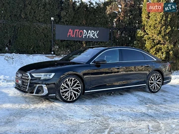 Авто Audi A8 2022 № 8456713