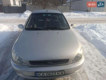 Авто KIA Rio 2001 № 8456718
