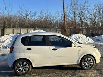 Авто Chevrolet Aveo 2007 № 8456748