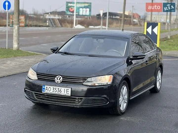 Авто Volkswagen Jetta 2013 № 8456967